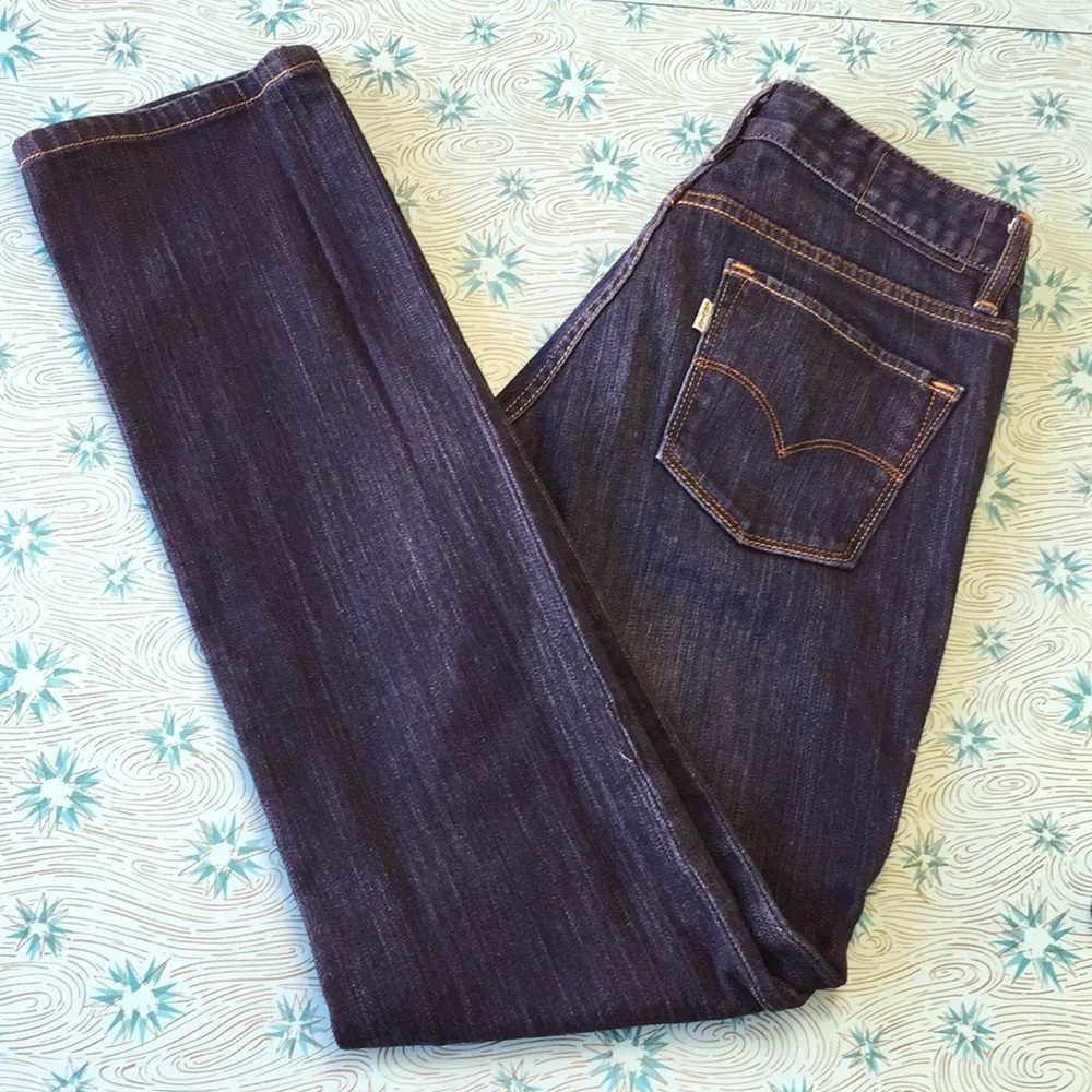 LEVI’S Women’s 552 Straight Leg Size 27